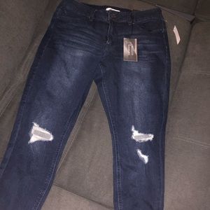 Charlotte Russe Skinny Boyfriend Jean size 12